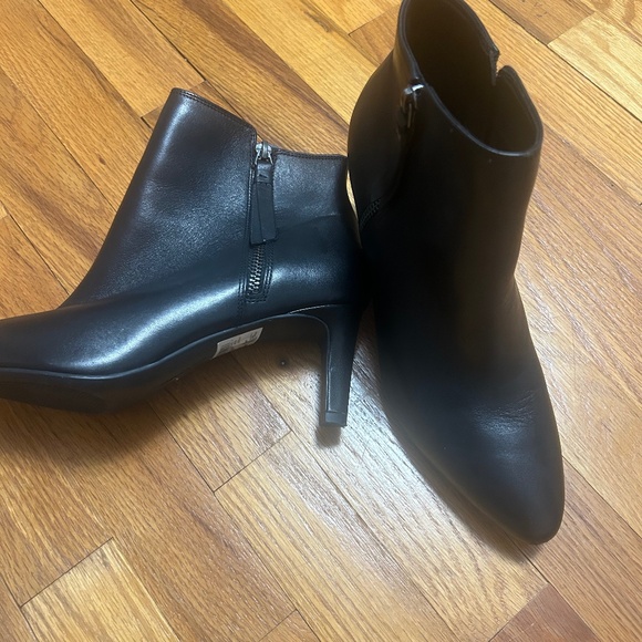 Leather boots - Picture 1 of 1
